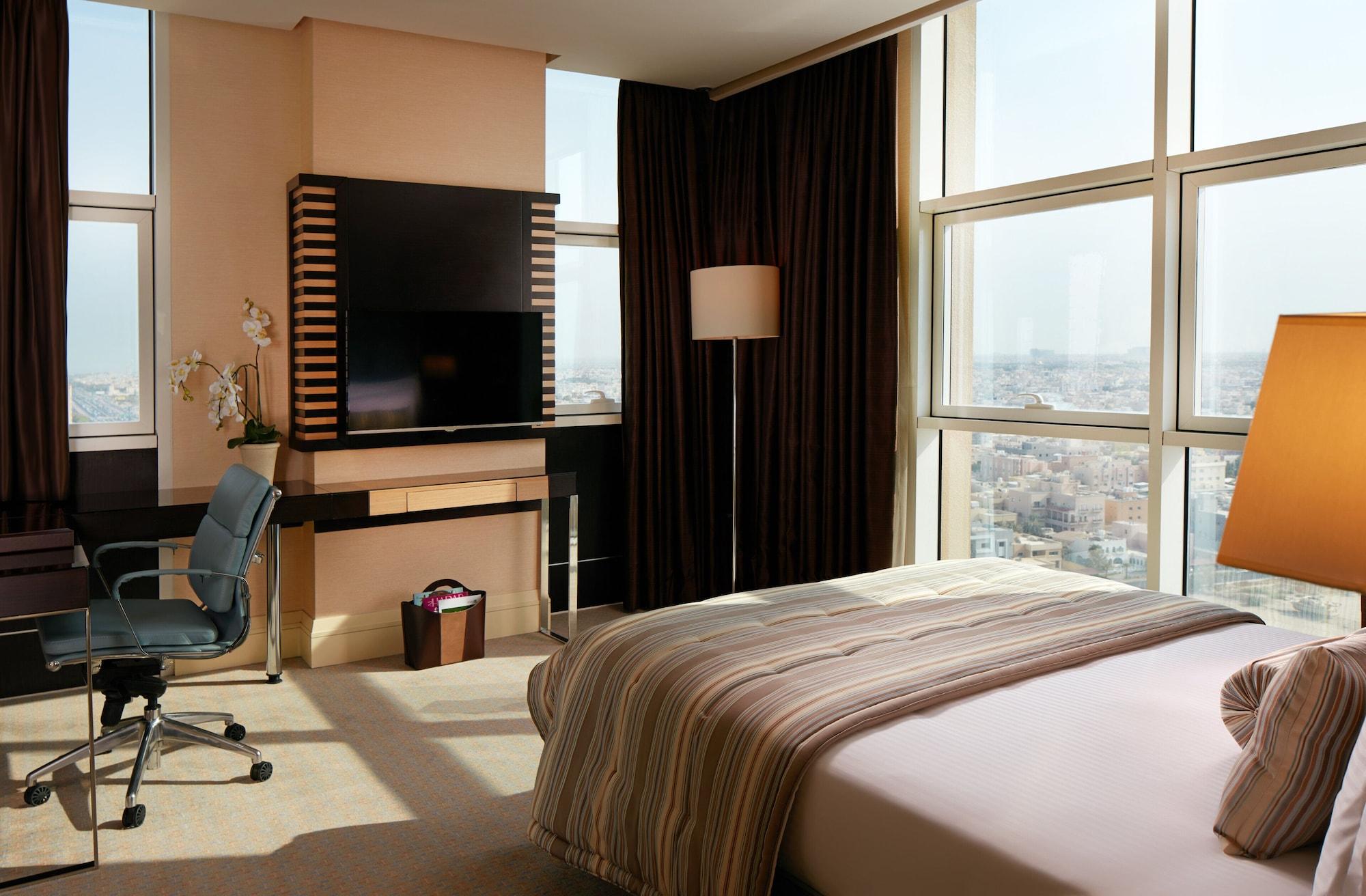 Millennium Hotel & Convention Centre Kuwait Kuwait City Exterior photo A bedroom at the Ritz-Carlton, DIFC