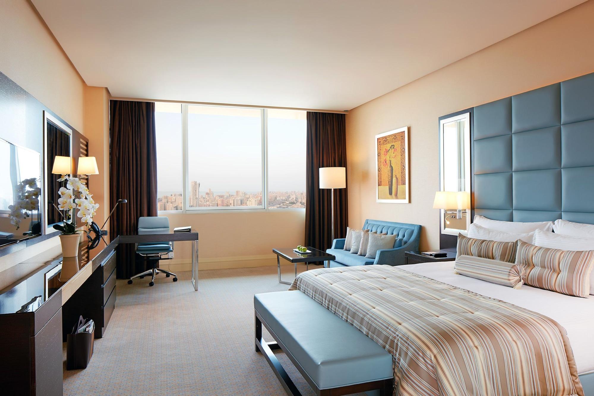 Millennium Hotel & Convention Centre Kuwait Kuwait City Exterior photo Deluxe room