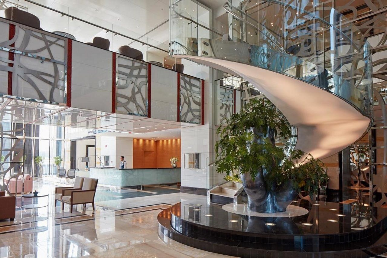 Millennium Hotel & Convention Centre Kuwait Kuwait City Exterior photo Lobby